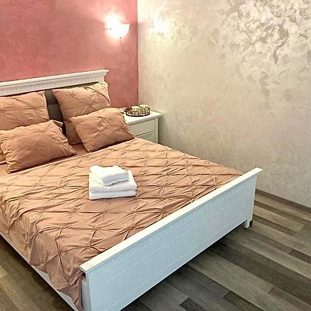 Rez Iasi Leilighet Eksteriør bilde